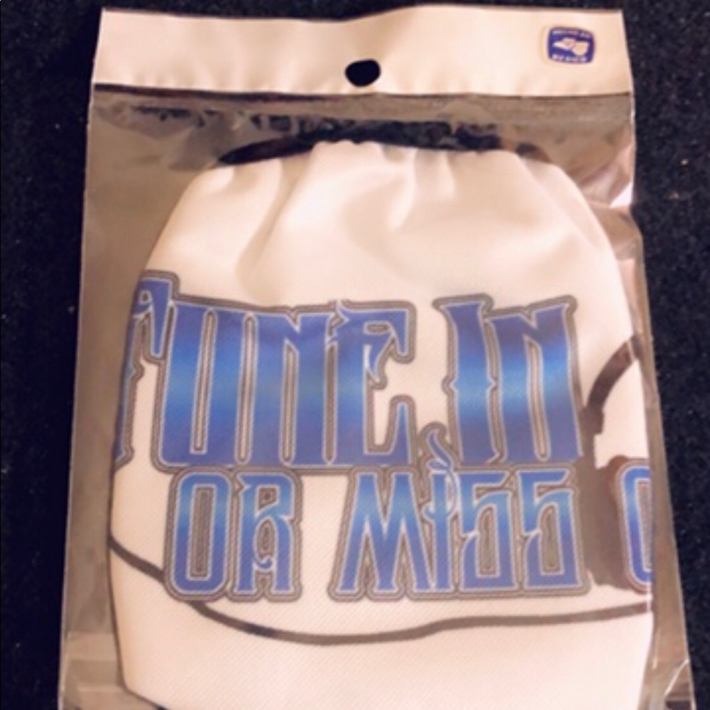 Tune In or Miss Out Mask